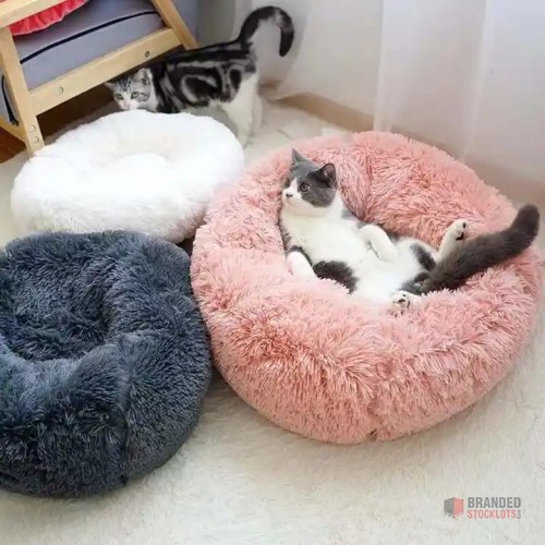 Luxury Pet Beds - Assorted Designs - thumbnail image - Premier B2B Stocklot Marketplace